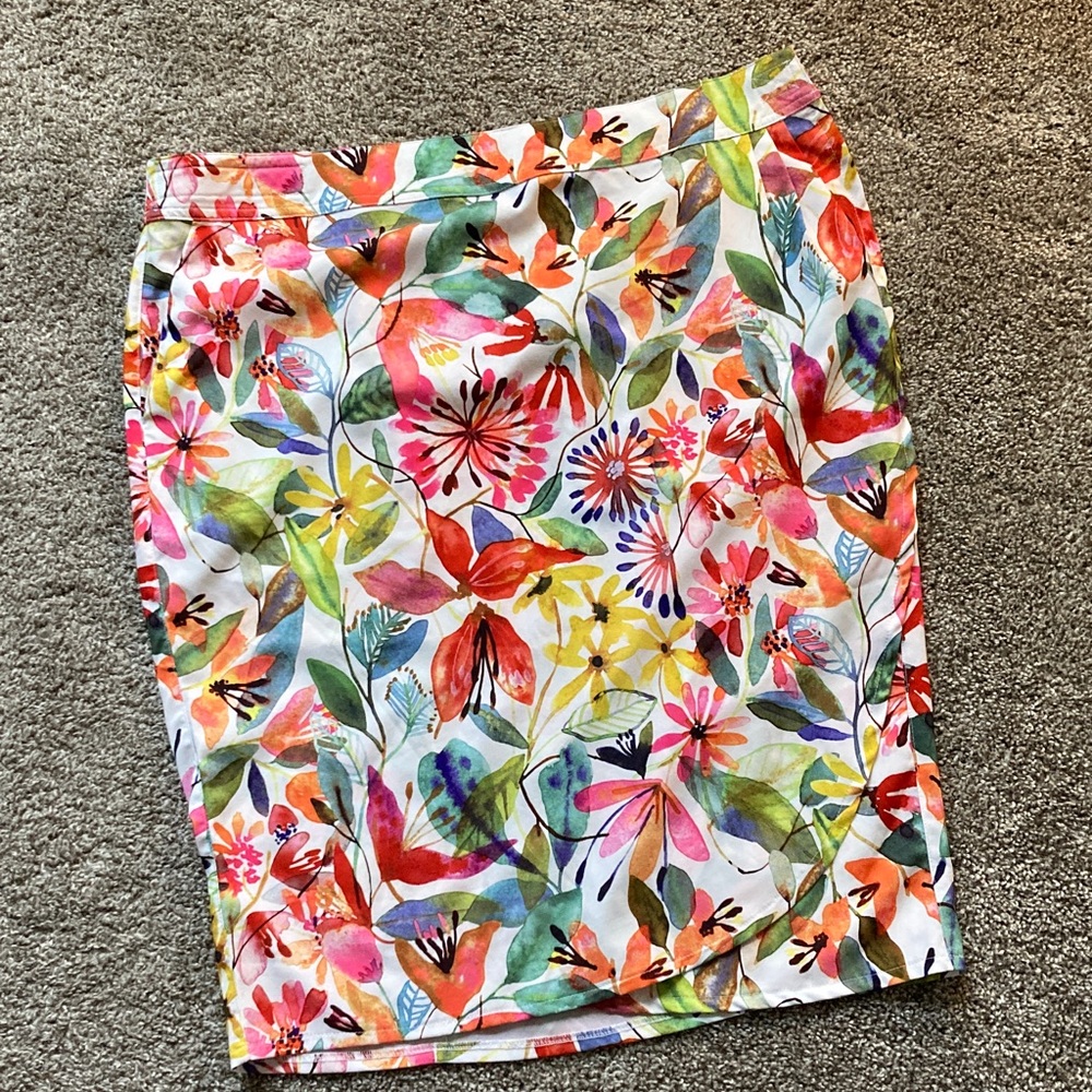 Ripskirt Hawaii Floral Mini Skirt in White with Multicolor Watercolor Blooms